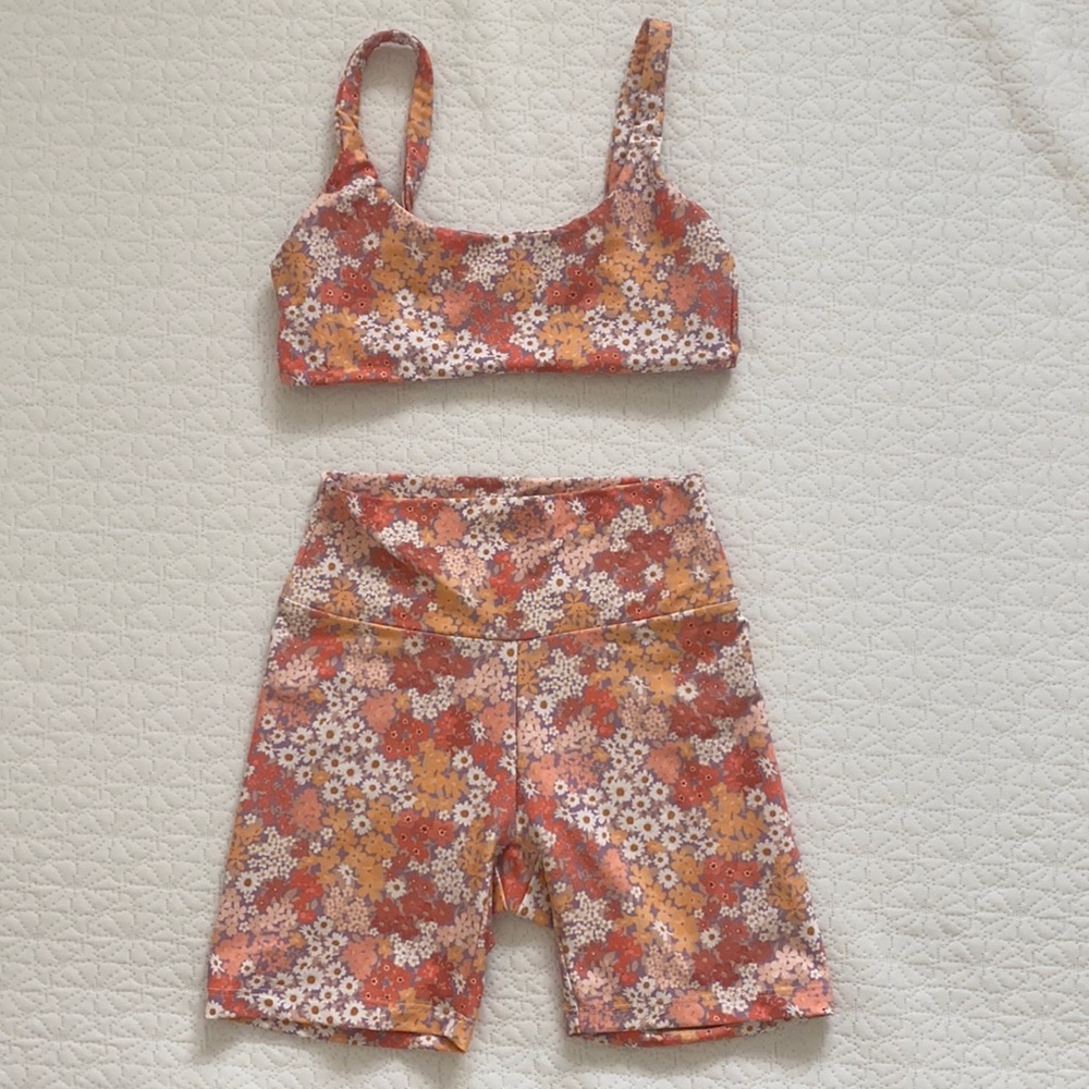 Skatie mya top and cece bike short in Holland print. Both size small!